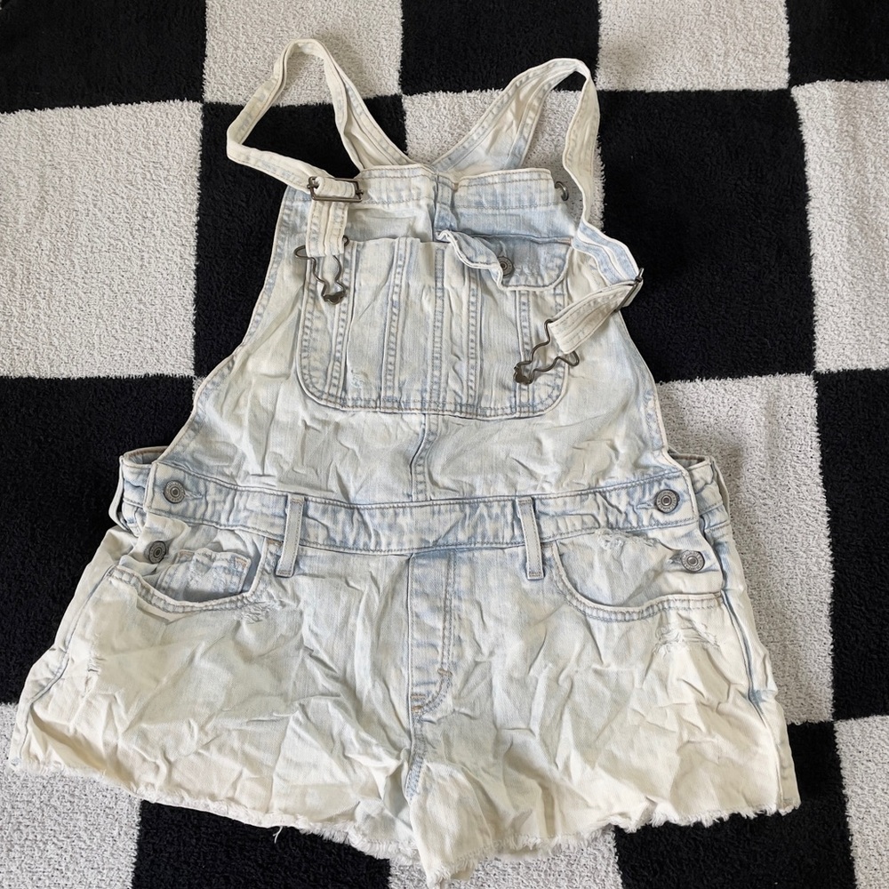 Abercrombie & Fitch Distressed Overall Shorts
